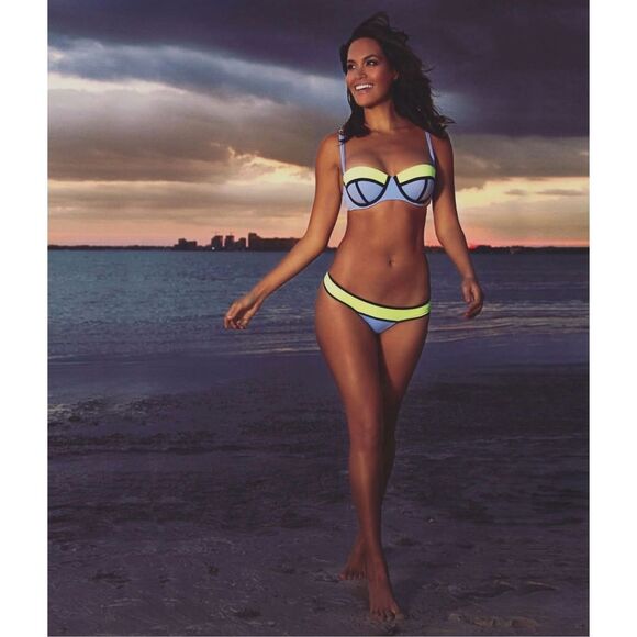 ✨Victoria's Secret Blue/Lime Colorblock Bikini Sz 32D Top✨ - Picture 7 of 11